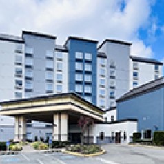 
					Holiday Inn Express  & Staybridge Suites
					